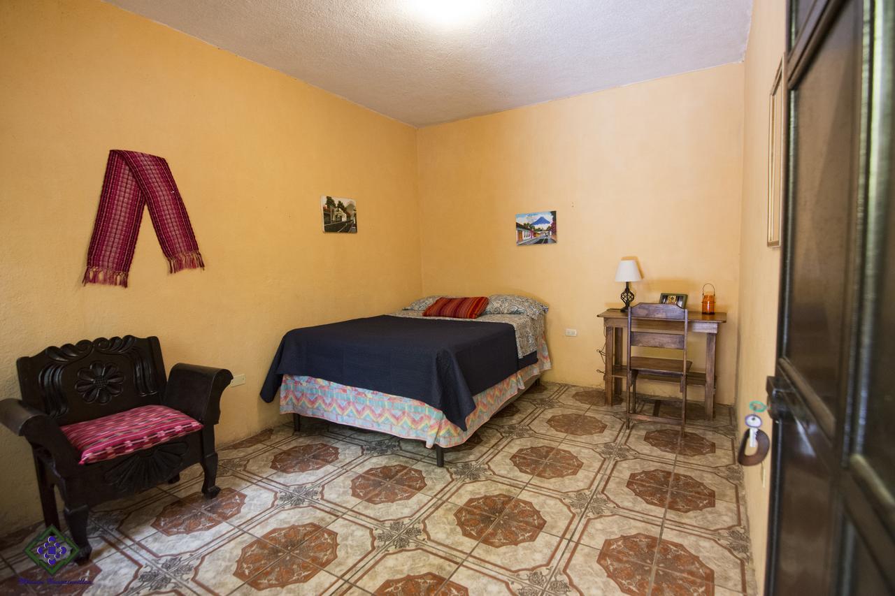 Maison Bougainvillea Antigua Buitenkant foto